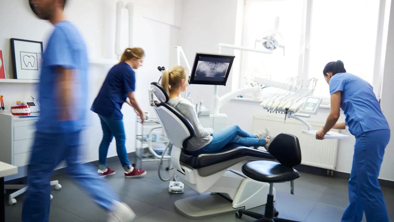 Dental Industry: A Look into Buying and Selling Dental Practices